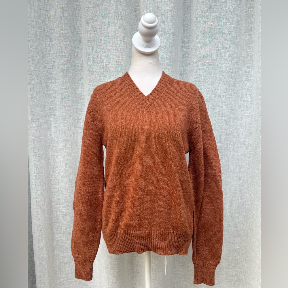 1990s Continental brick orange v neck wool sweater